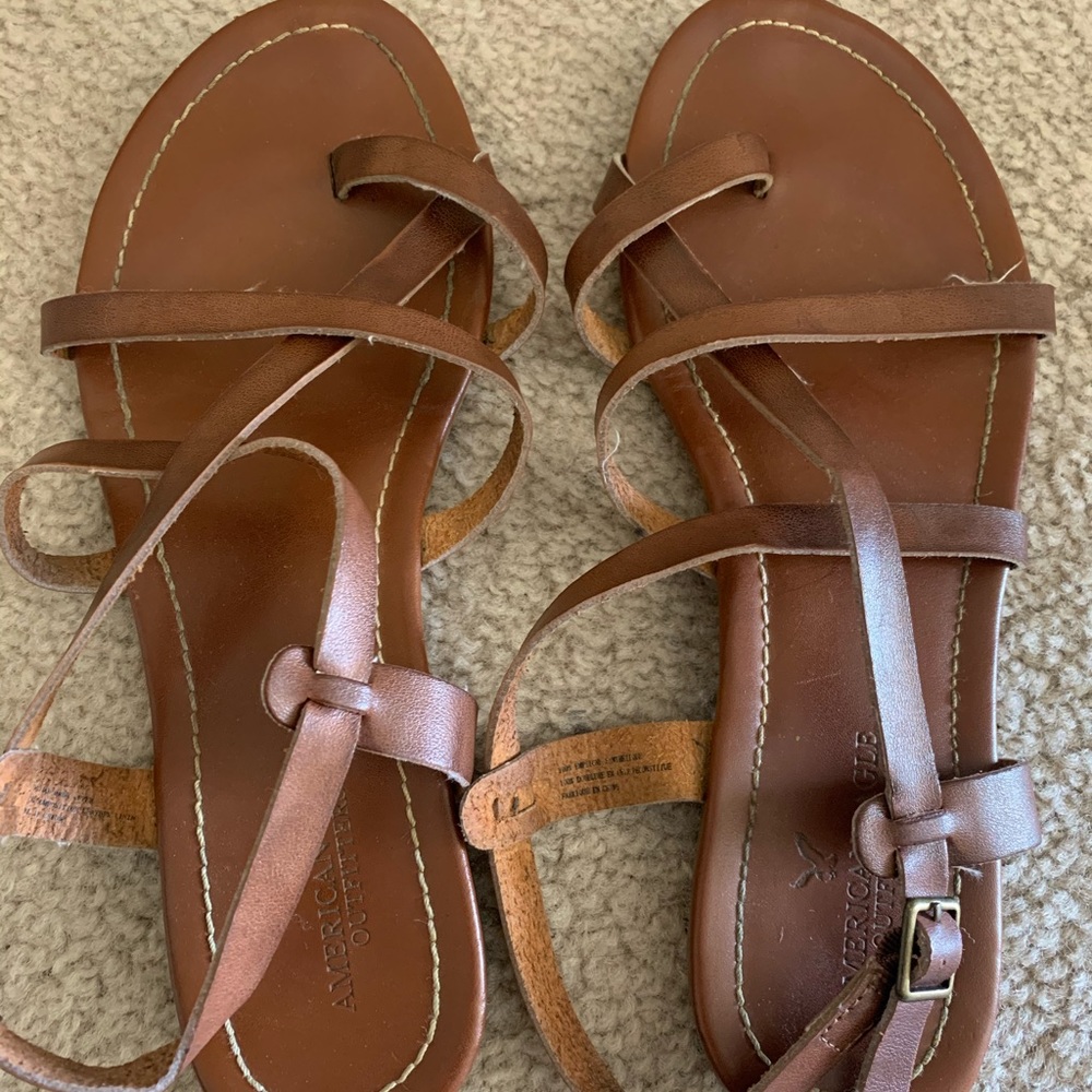 American Eagle Outfitters dark tan leather sandals